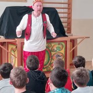 Vánoční divadlo „Blázen a hvězda“